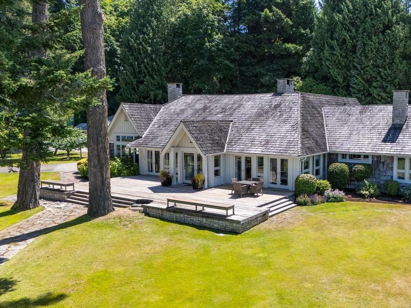382 Judges Row, Qualicum Beach